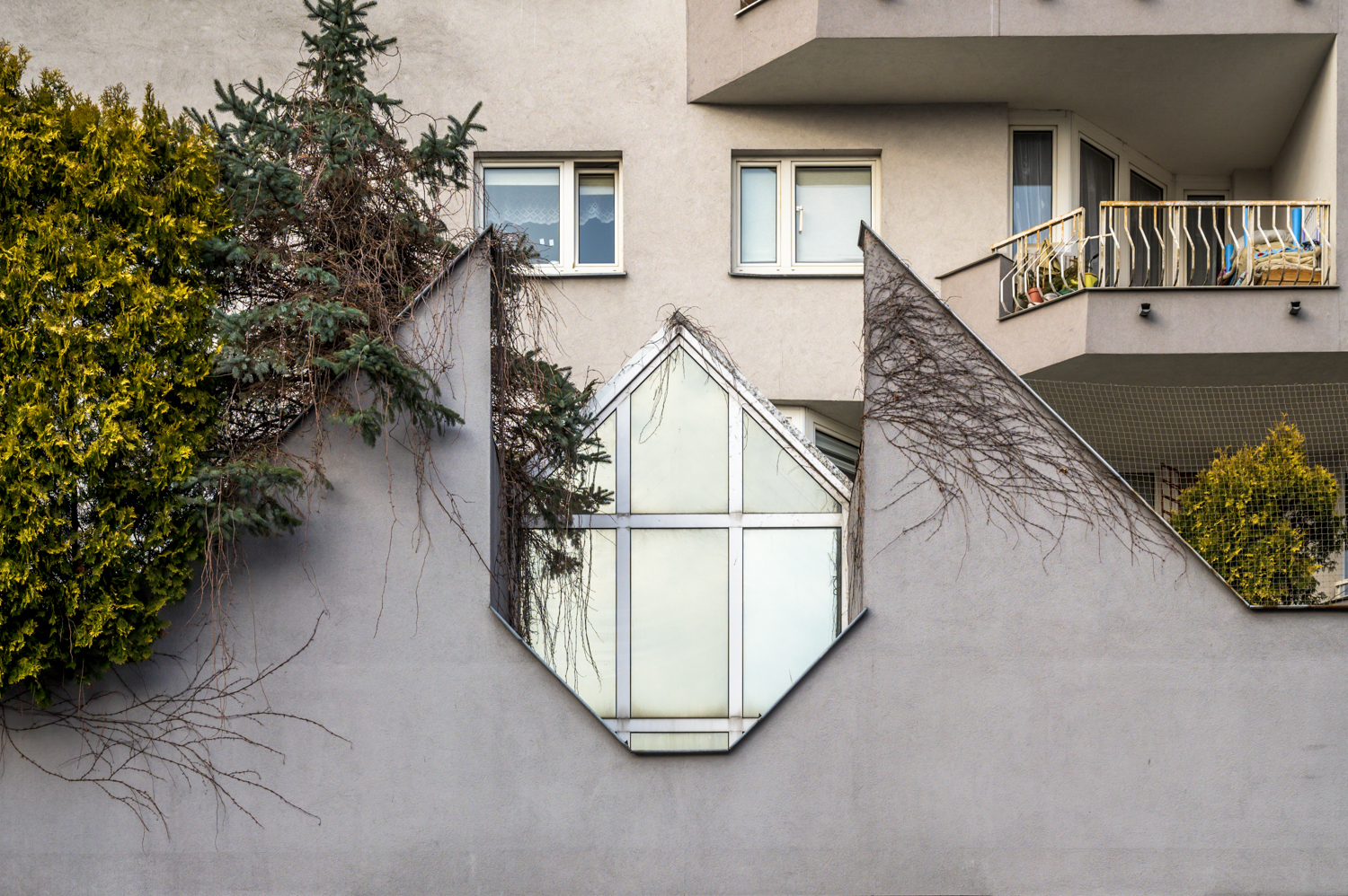 Zdjęcie architektury budynku Budynek mieszkalno-usługowy